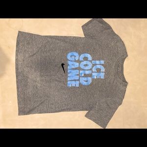 Nike boys shirt